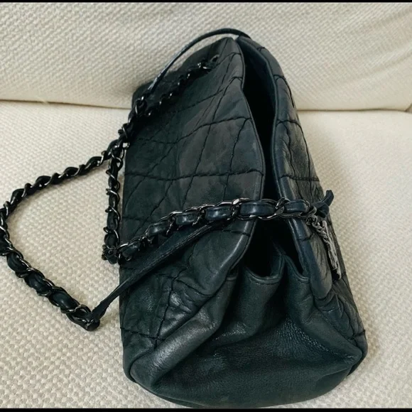 Authentic Chanel Mademoiselle Bag Black - Picture 5 of 8